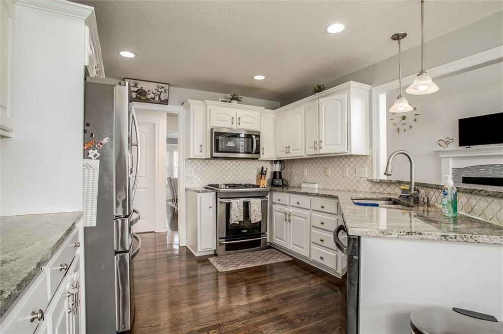 4104 SW Flintrock Drive — photo 8
