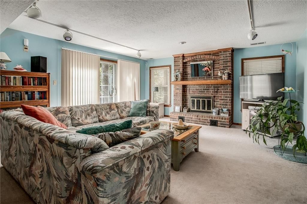 214 NE Landings Circle — photo 19