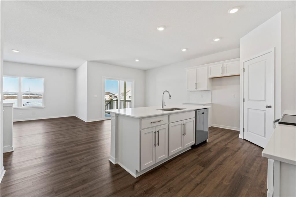 2210 Creek View Lane — photo 12
