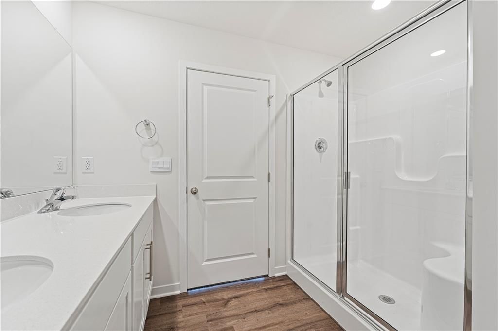 5004 NW 141st Street — photo 34
