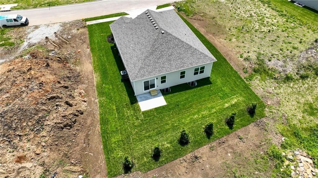 4812 NW 140th Street — photo 8