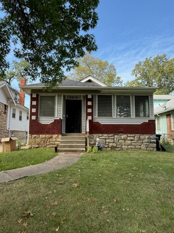 5216 Brooklyn Avenue — photo 29