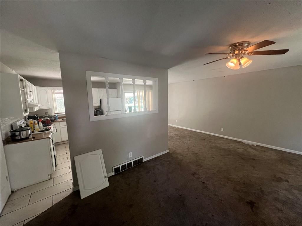 12018 Belmont Avenue — photo 2