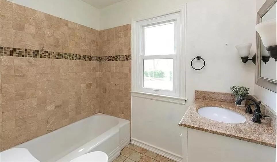 5939 Fontana Street — photo 9