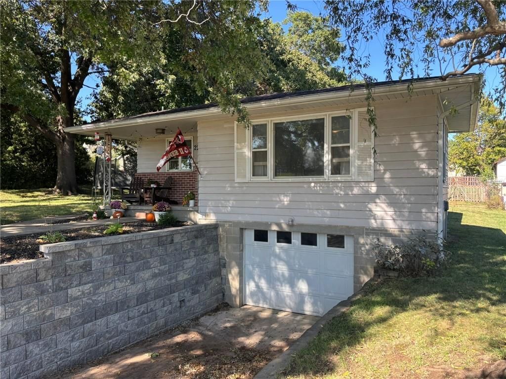 2927 Duncan Street — photo 3