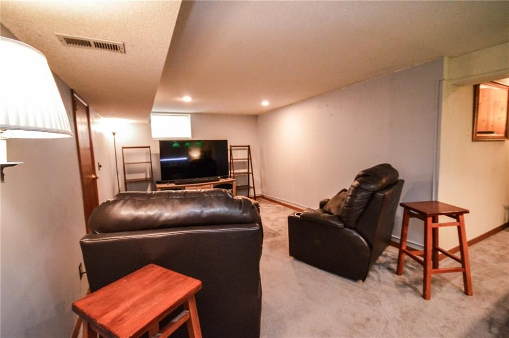 4012 NW Delwood Court — photo 26