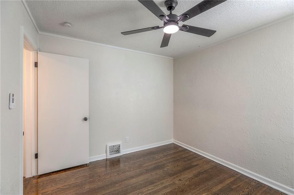 1124 NE Davidson Court — photo 15
