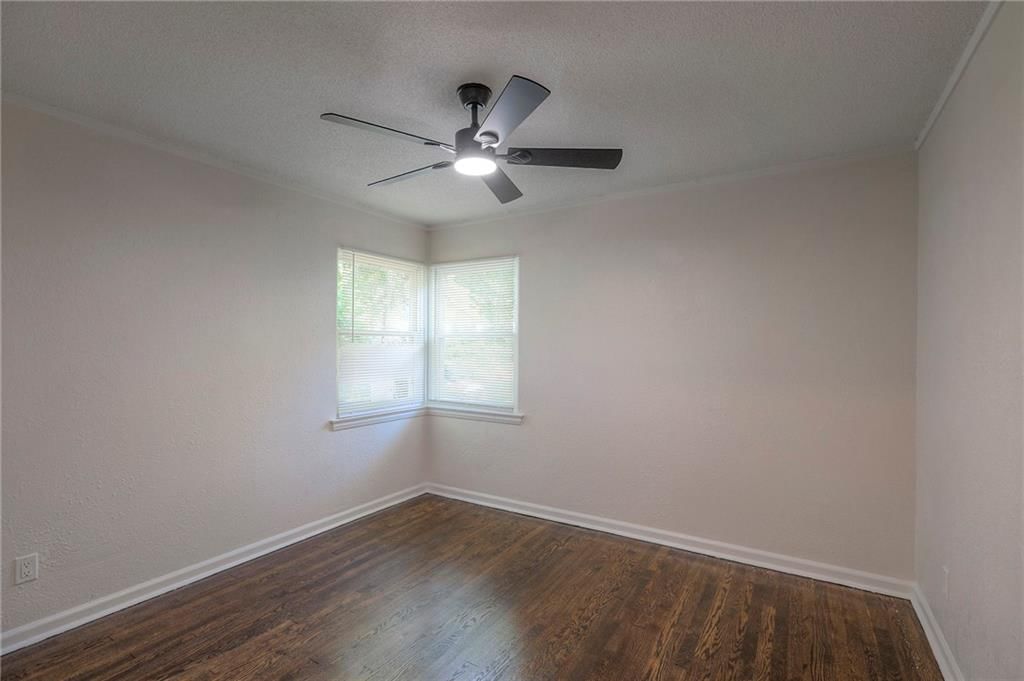 1124 NE Davidson Court — photo 18