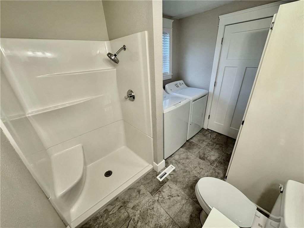 201 W Wimer Street — photo 12