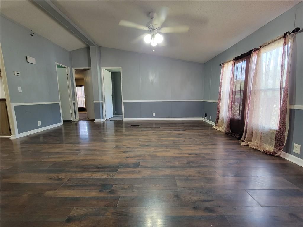 1260 Lafayette Drive — photo 3