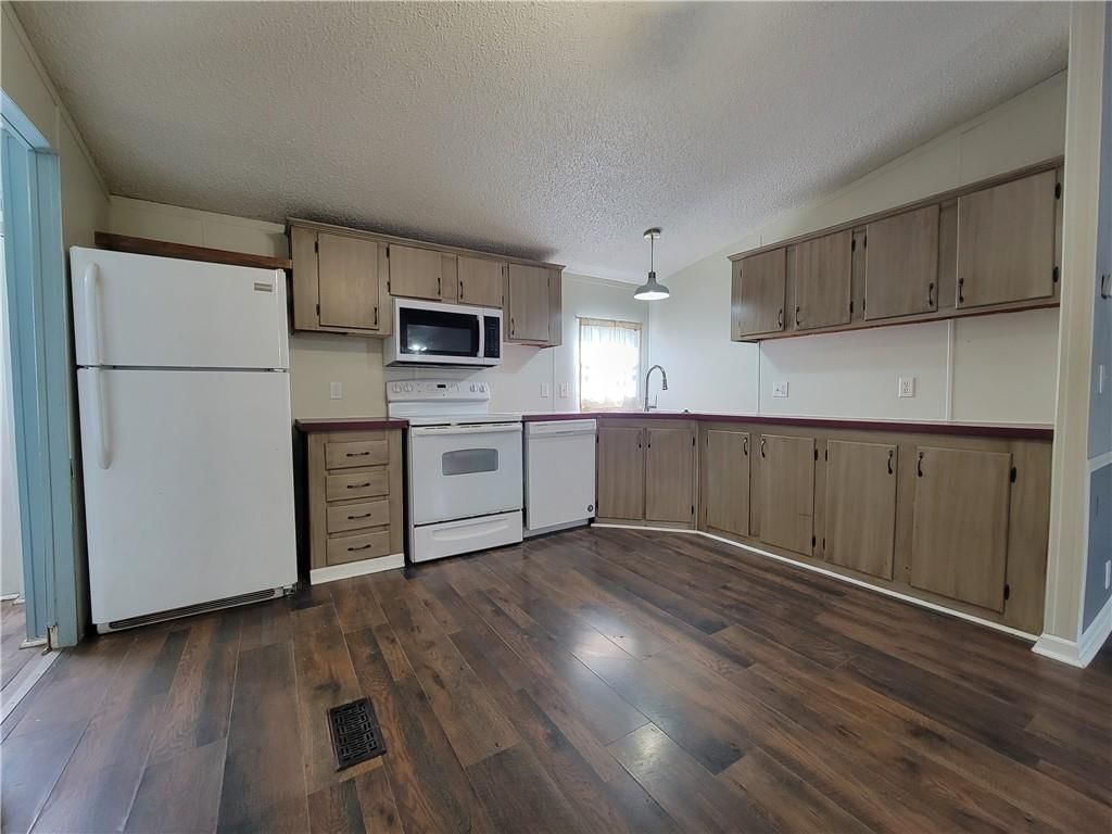 1260 Lafayette Drive — photo 5