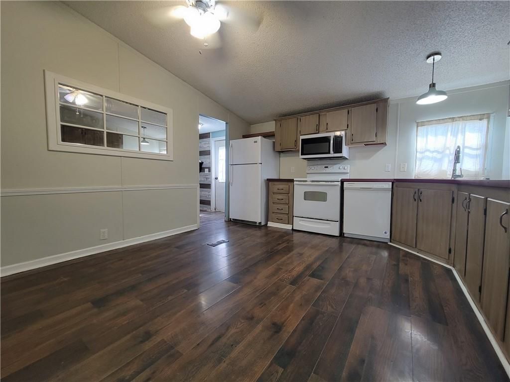 1260 Lafayette Drive — photo 6