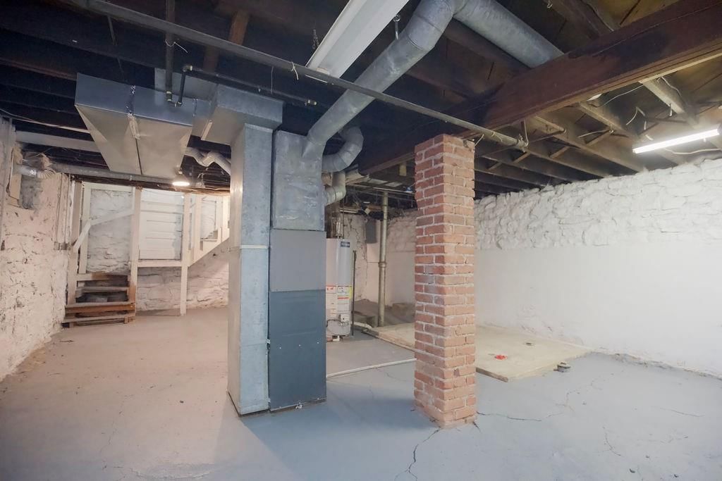4222 Bell Street — photo 44