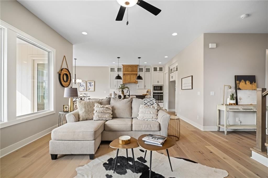25033 W 141st Terrace — photo 9