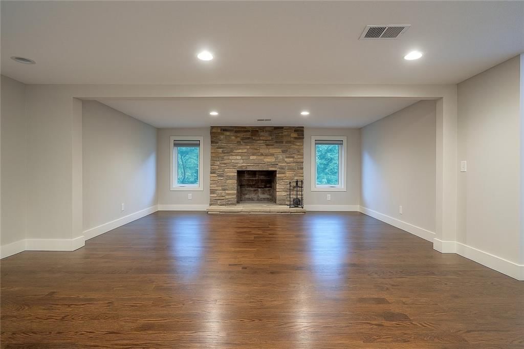 14129 S Locust Street — photo 54