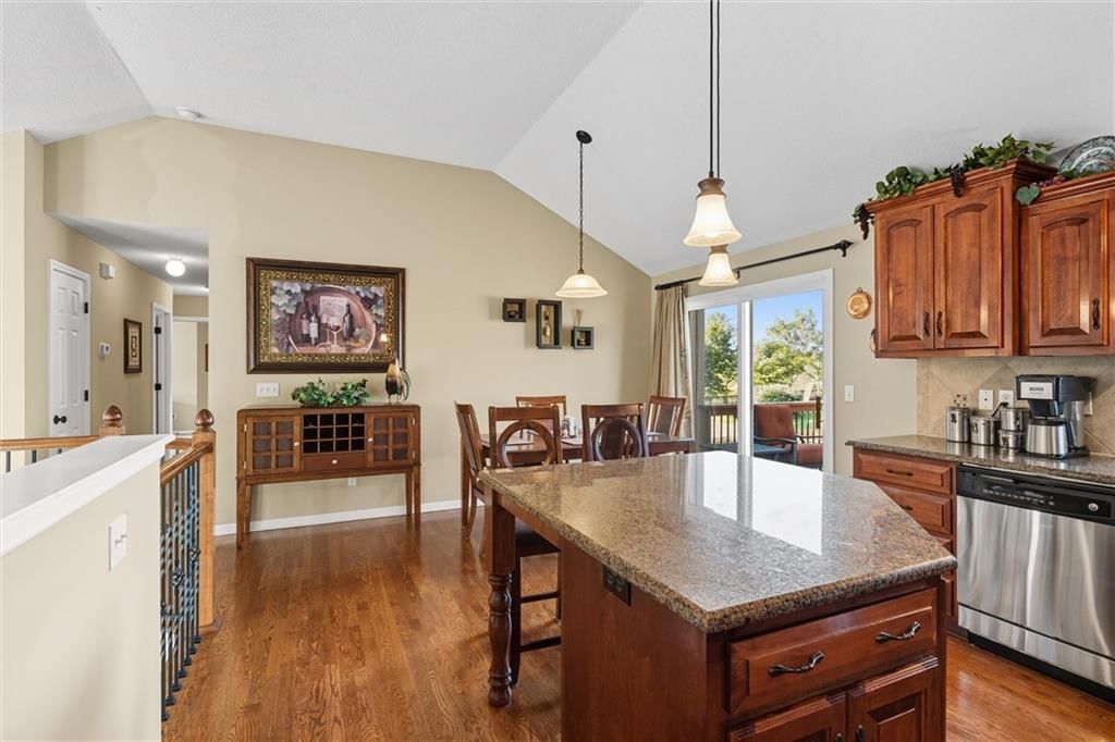 21066 S Skyview Lane — photo 12