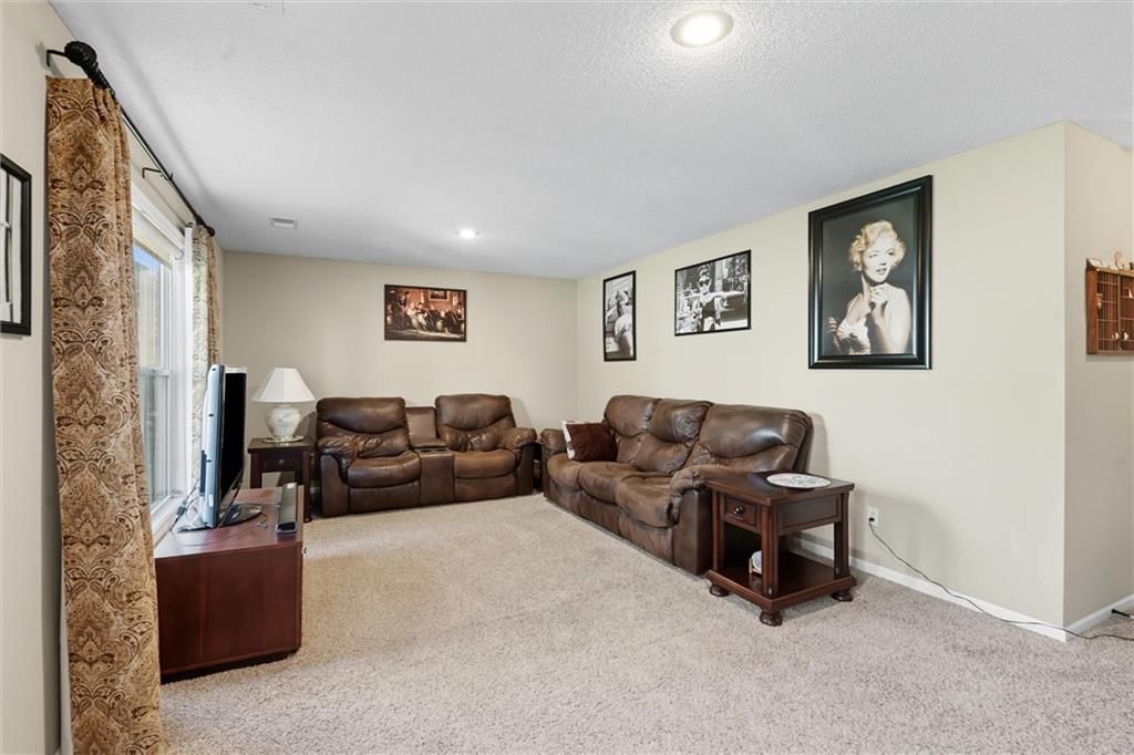 21066 S Skyview Lane — photo 23
