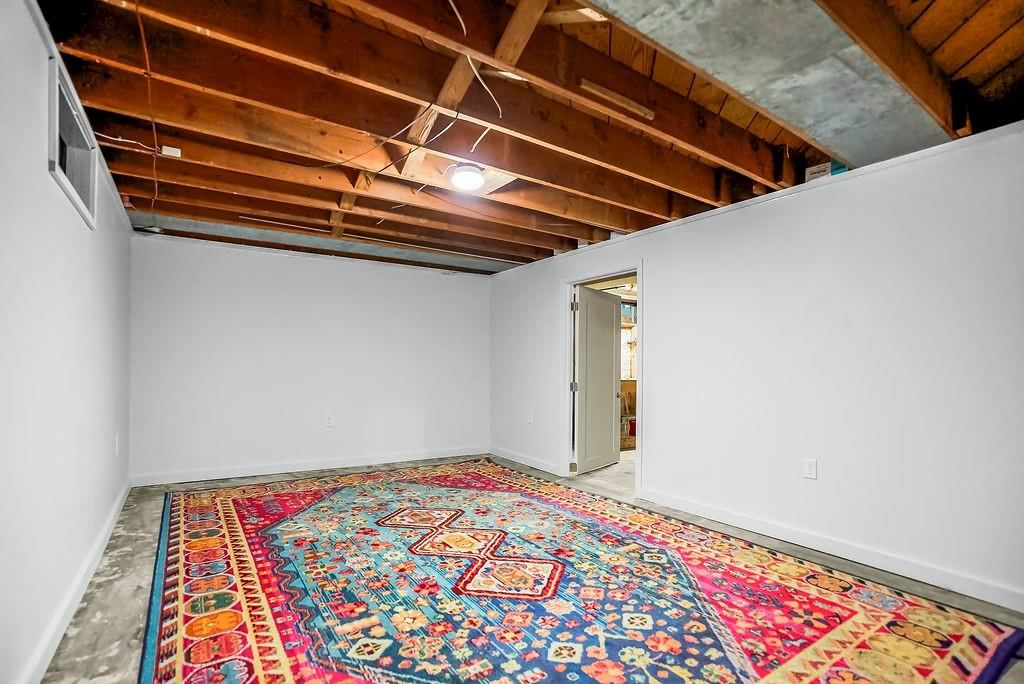 5620 Monrovia Street — photo 17
