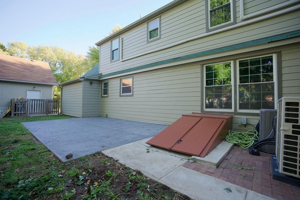 5620 Monrovia Street — photo 33