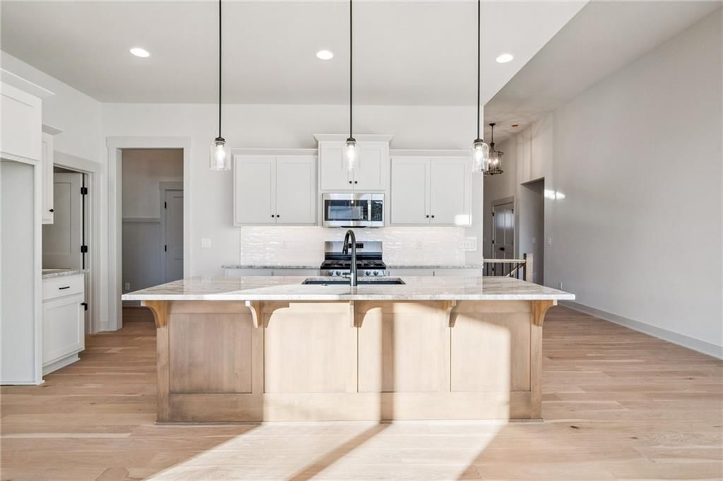 2153 Black Walnut Drive — photo 7