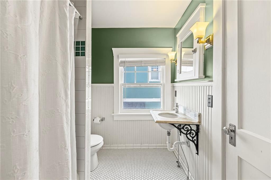 129 W 61st Terrace — photo 30