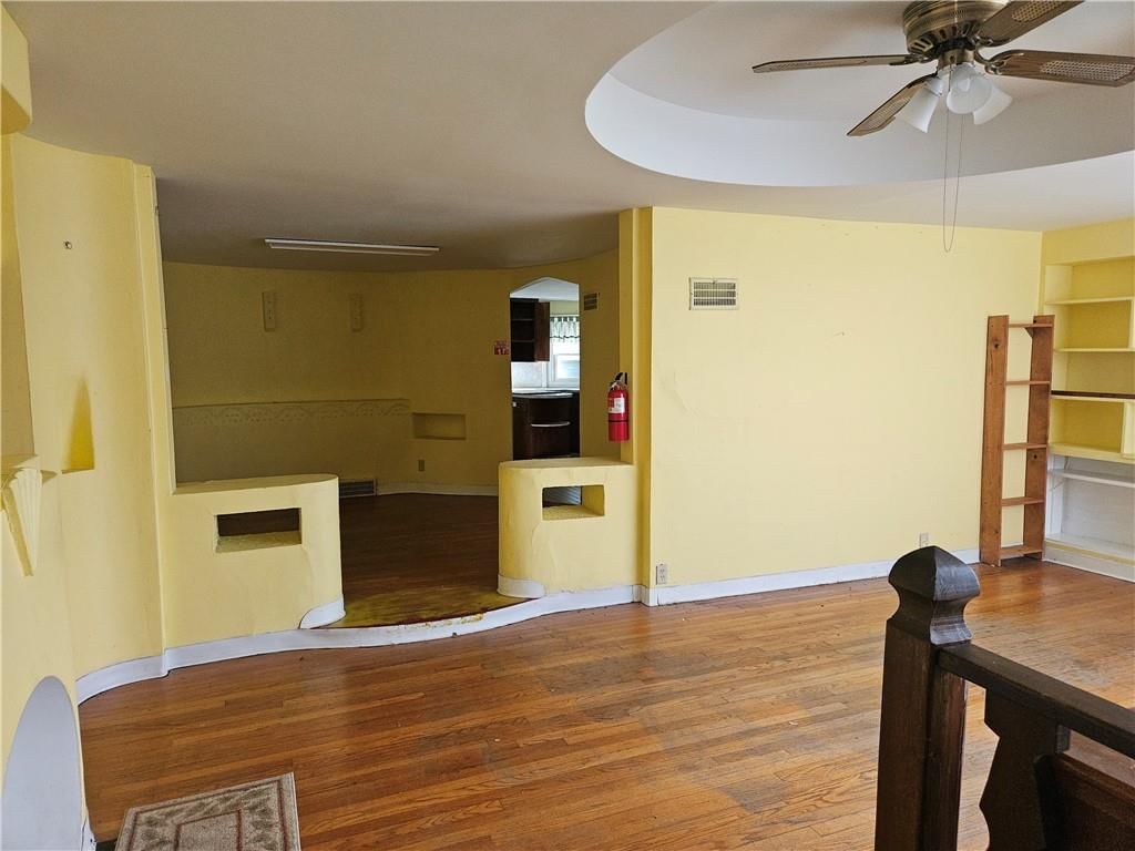 3135 NE Winn Road — photo 5