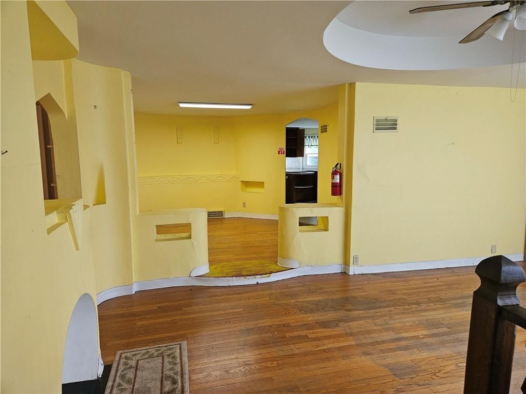 3135 NE Winn Road — photo 6