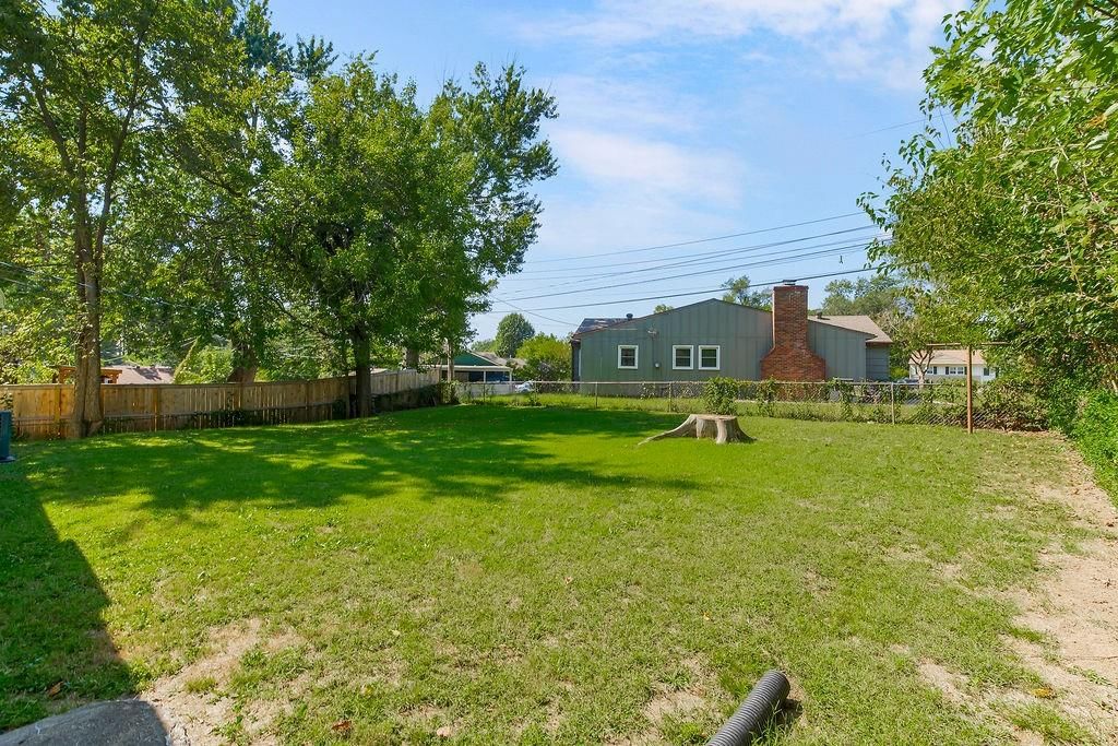 524 N 80th Terrace — photo 34