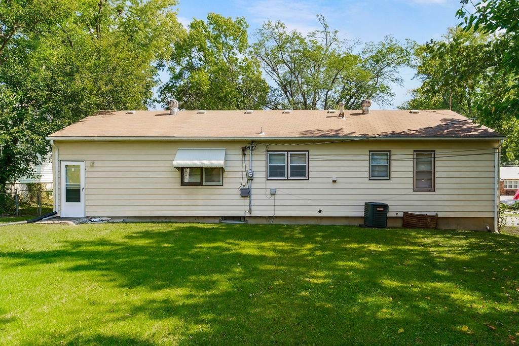 524 N 80th Terrace — photo 36