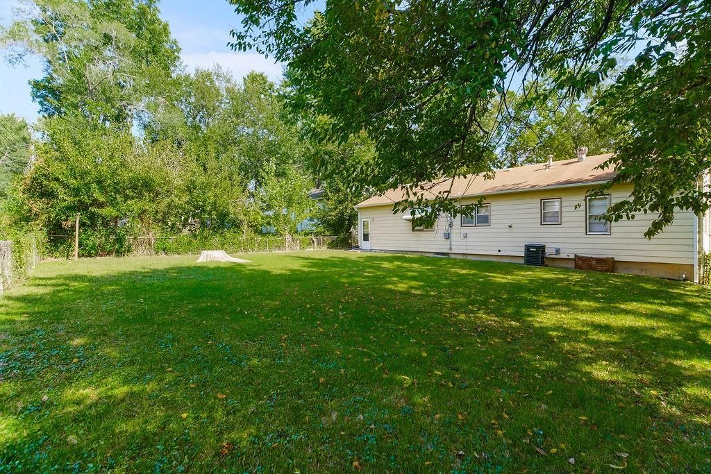 524 N 80th Terrace — photo 37