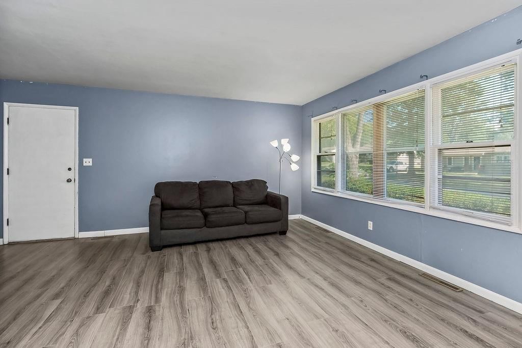524 N 80th Terrace — photo 5