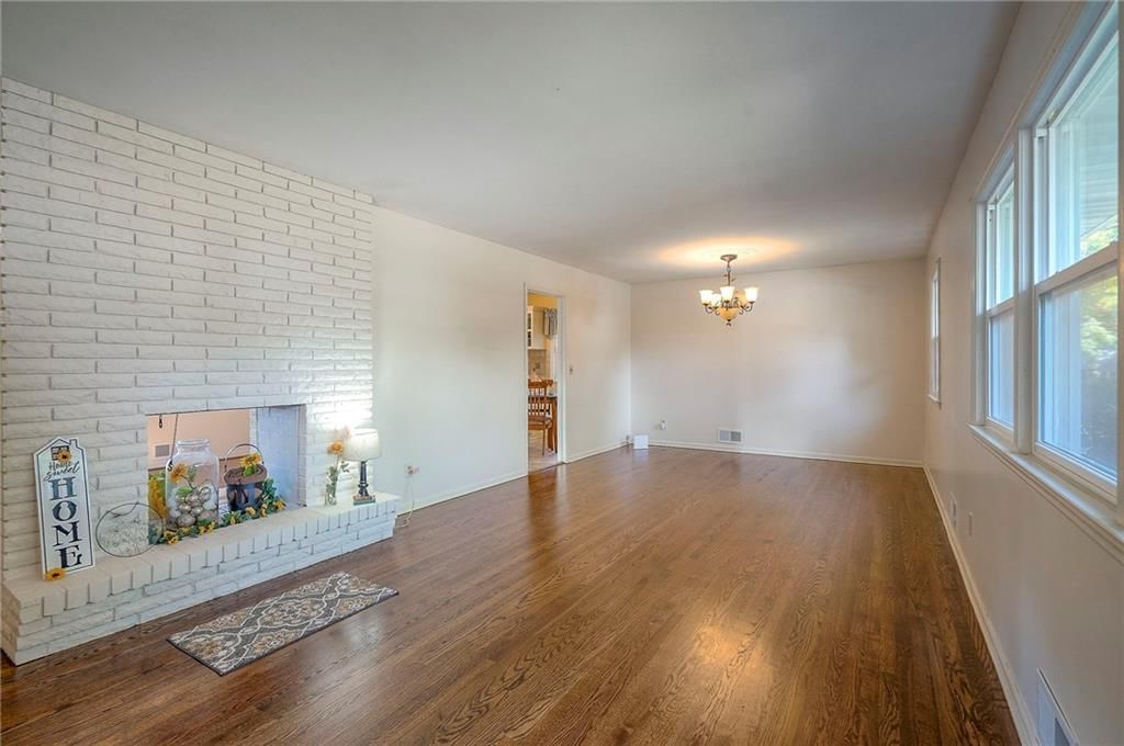 12506 Monroe Avenue — photo 6