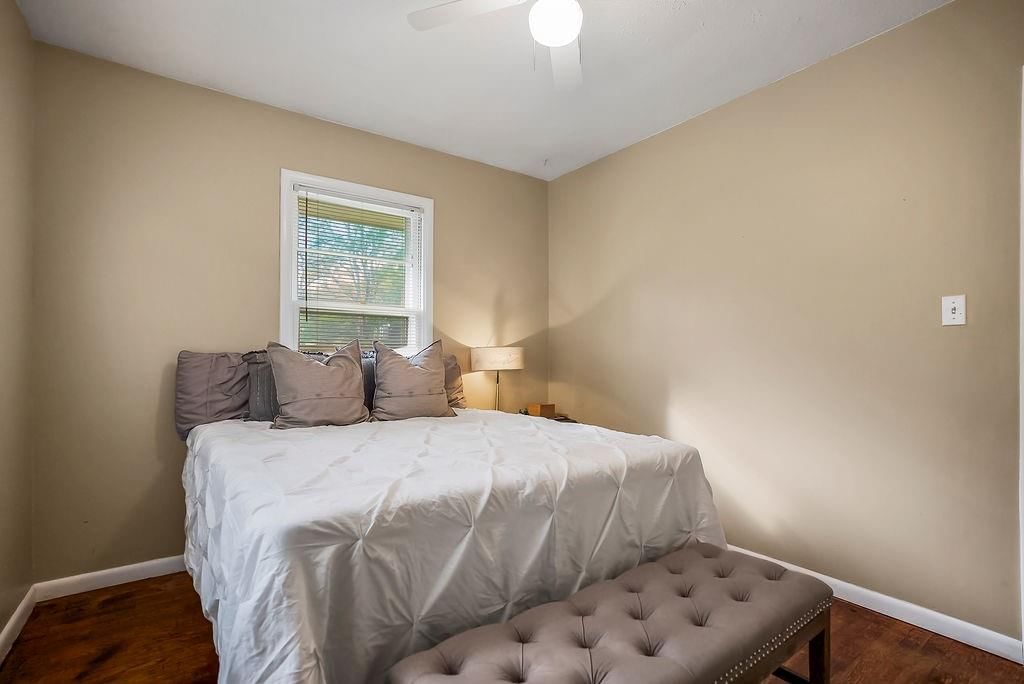 11621 McKinley Avenue — photo 12