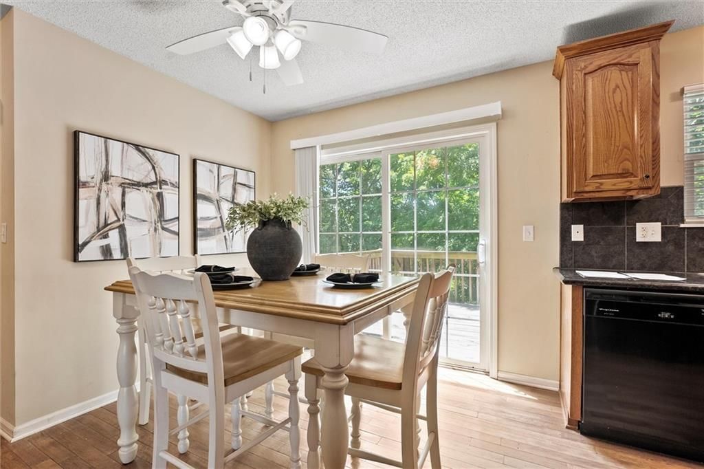 3304 N 103rd Court — photo 6