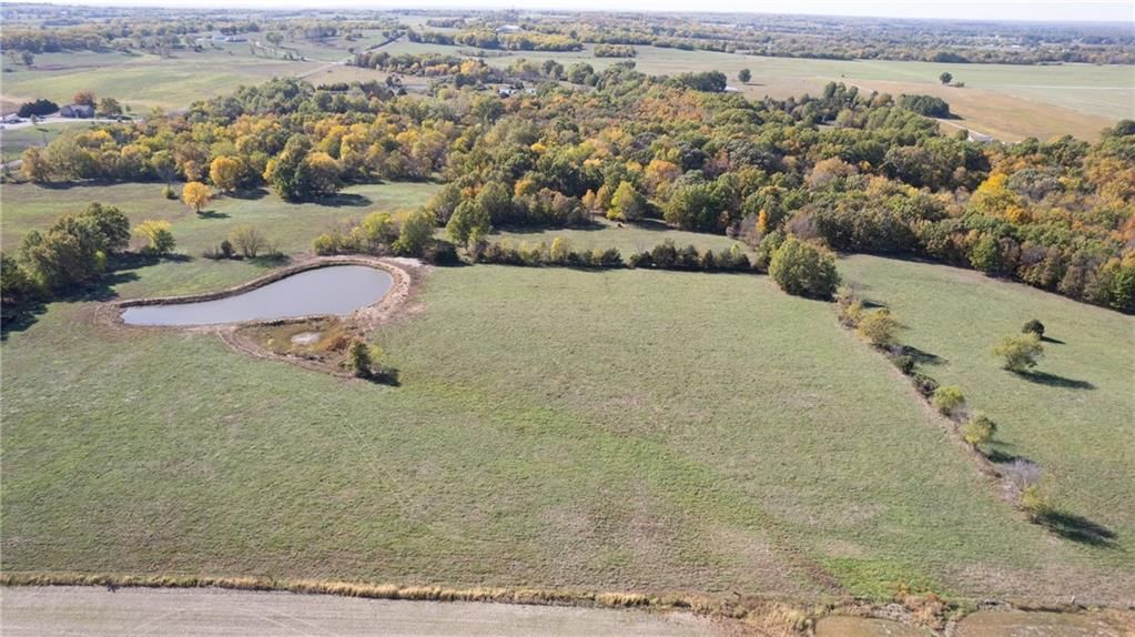 2542 NW State Route 18 Highway — photo 3