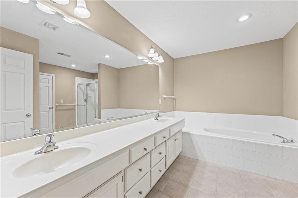 14016 W 151st Terrace — photo 24