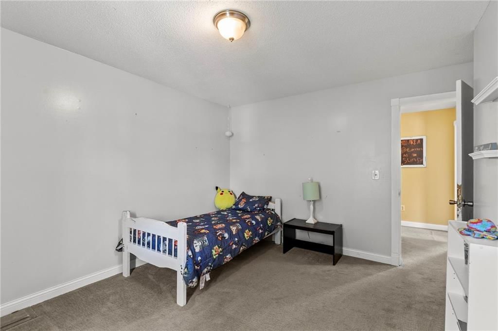 1026 N Buchanan Street — photo 32