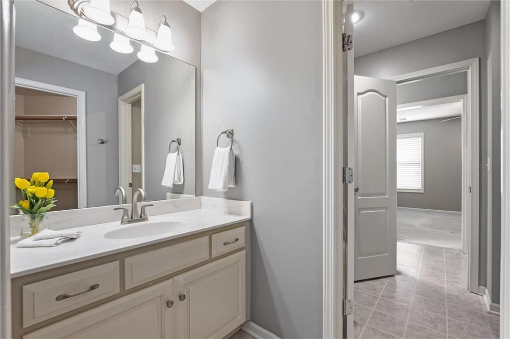 4403 Silverheel Street — photo 20