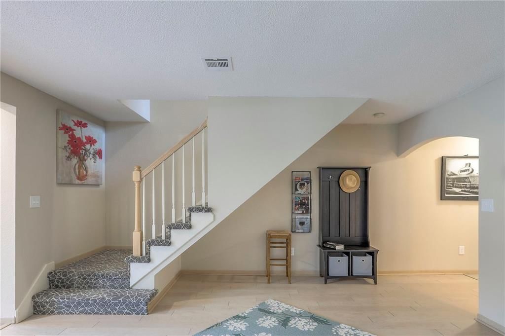 5854 NW Plantation Lane — photo 8