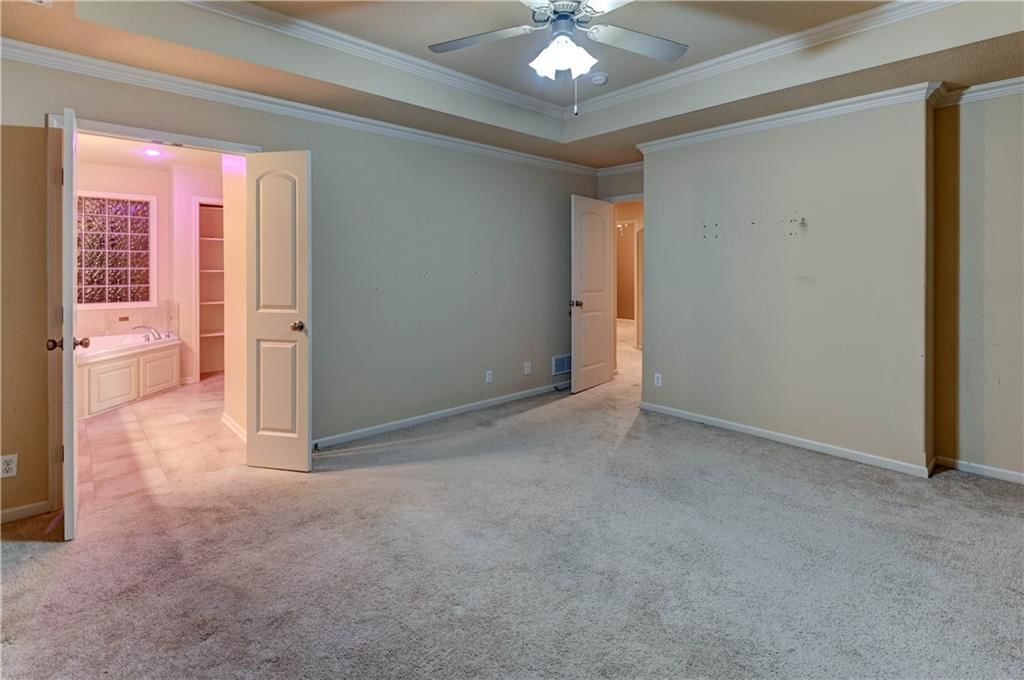 820 SW 36th Street — photo 31