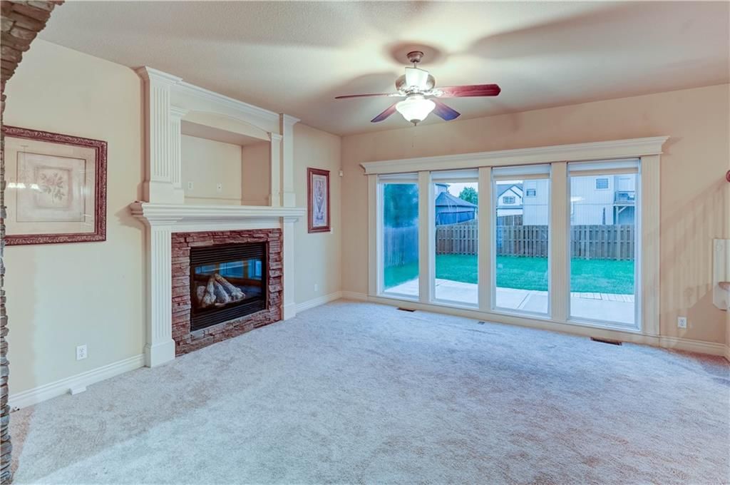 820 SW 36th Street — photo 5