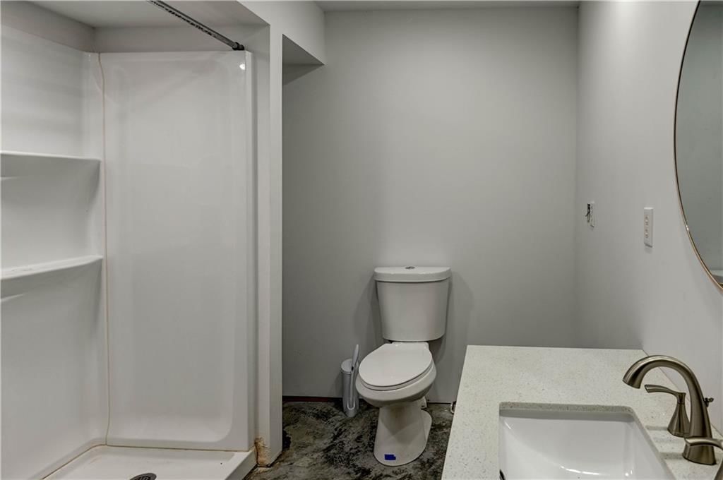 820 SW 36th Street — photo 41