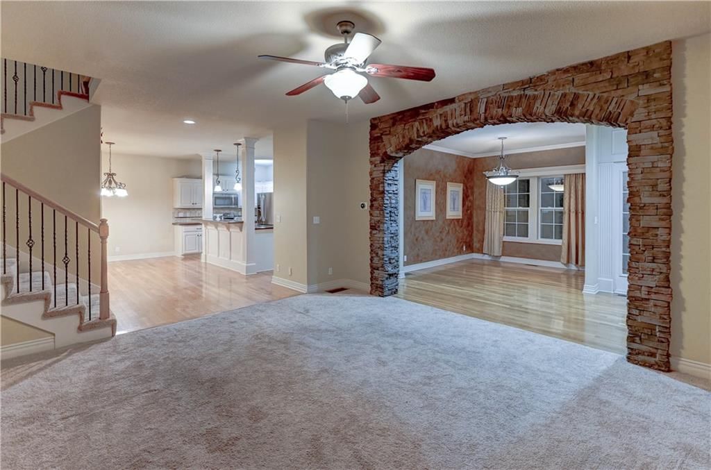 820 SW 36th Street — photo 42