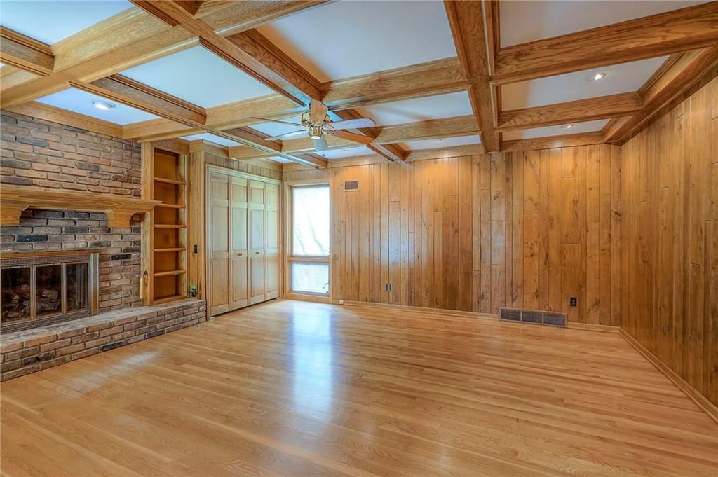9015 Outlook Drive — photo 9