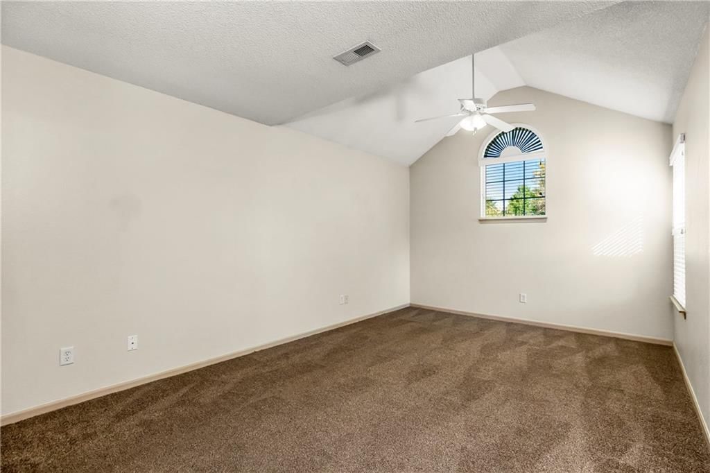 707 SE 14th Street — photo 18