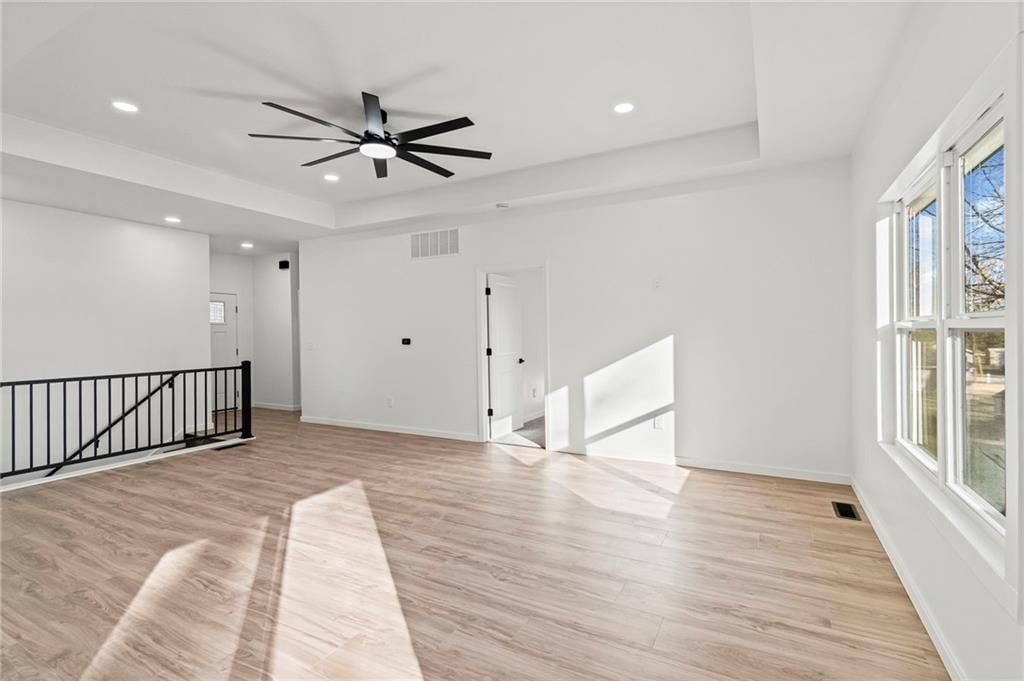 1219 Paton Street — photo 5