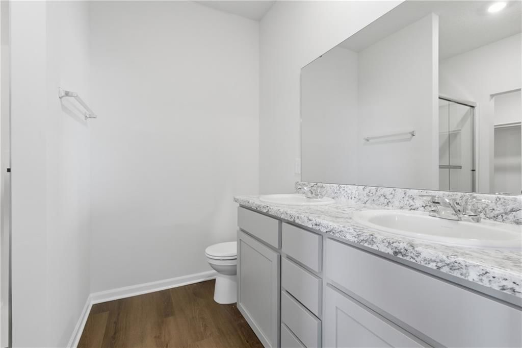 549 N Persimmon Street — photo 14