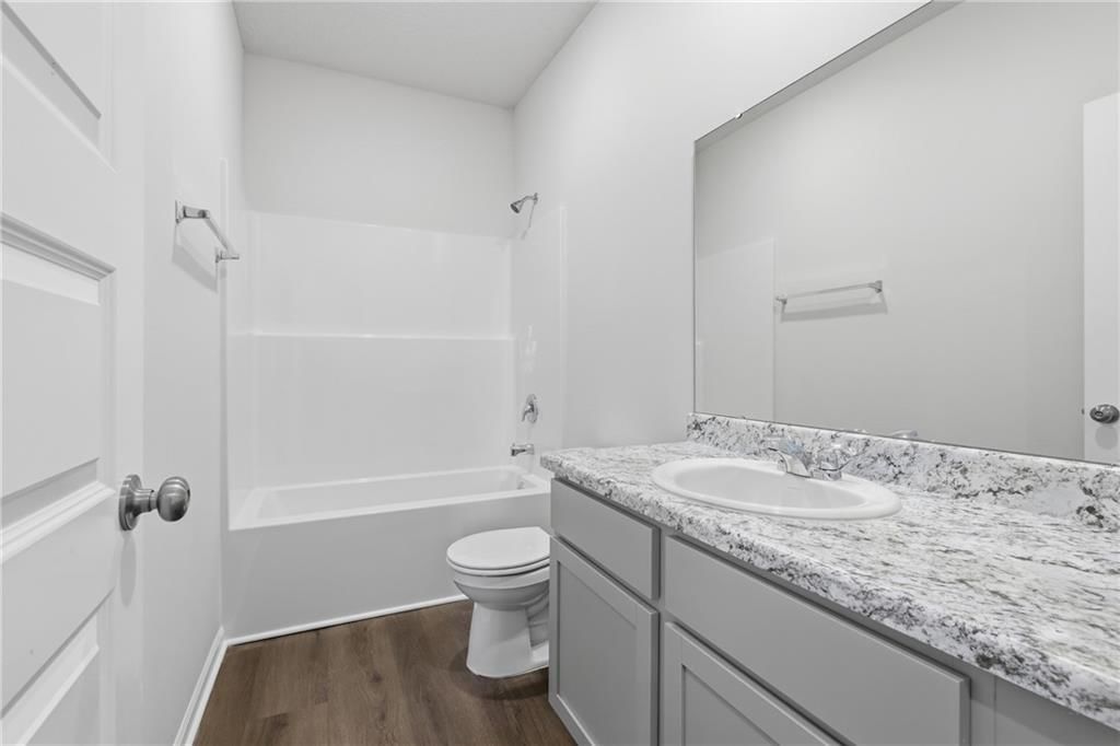549 N Persimmon Street — photo 18