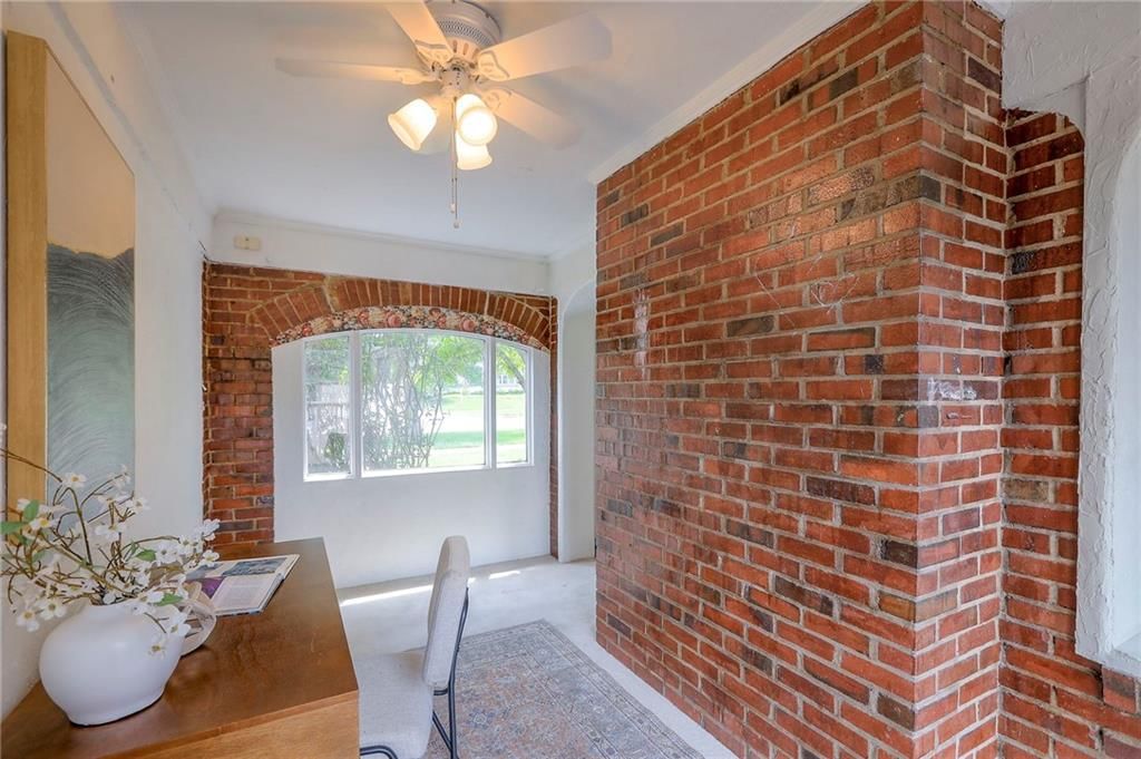722 E Meyer Boulevard — photo 9