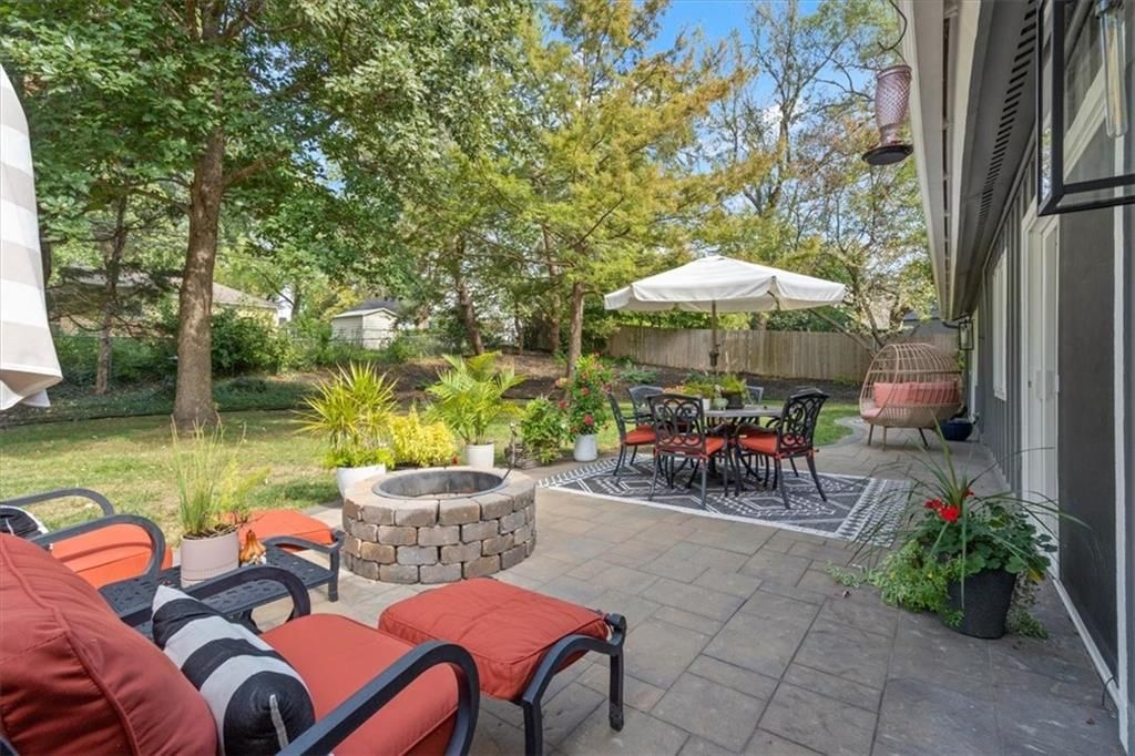 5516 W 87th Terrace — photo 34